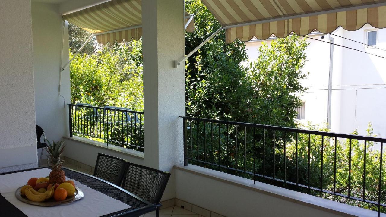 Apartments With A Parking Space Makarska - 11361 Dış mekan fotoğraf